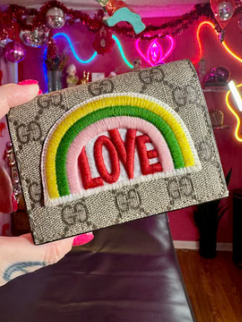 Gucci RESALE Authentic Compact Wallet
